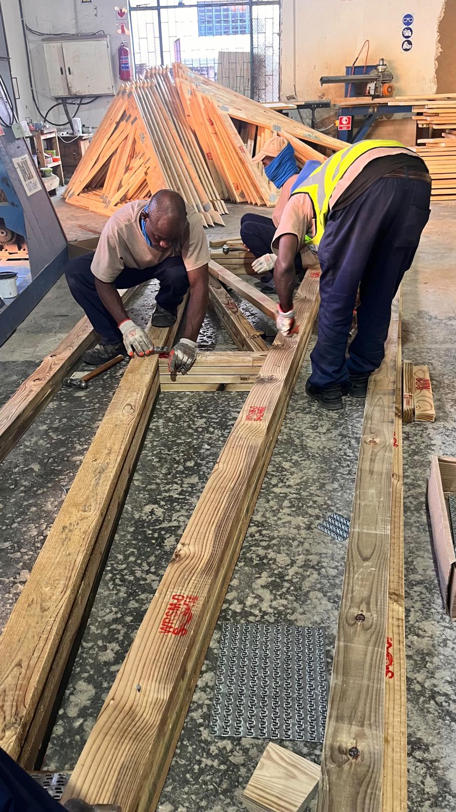 Truss members on the assembly jig